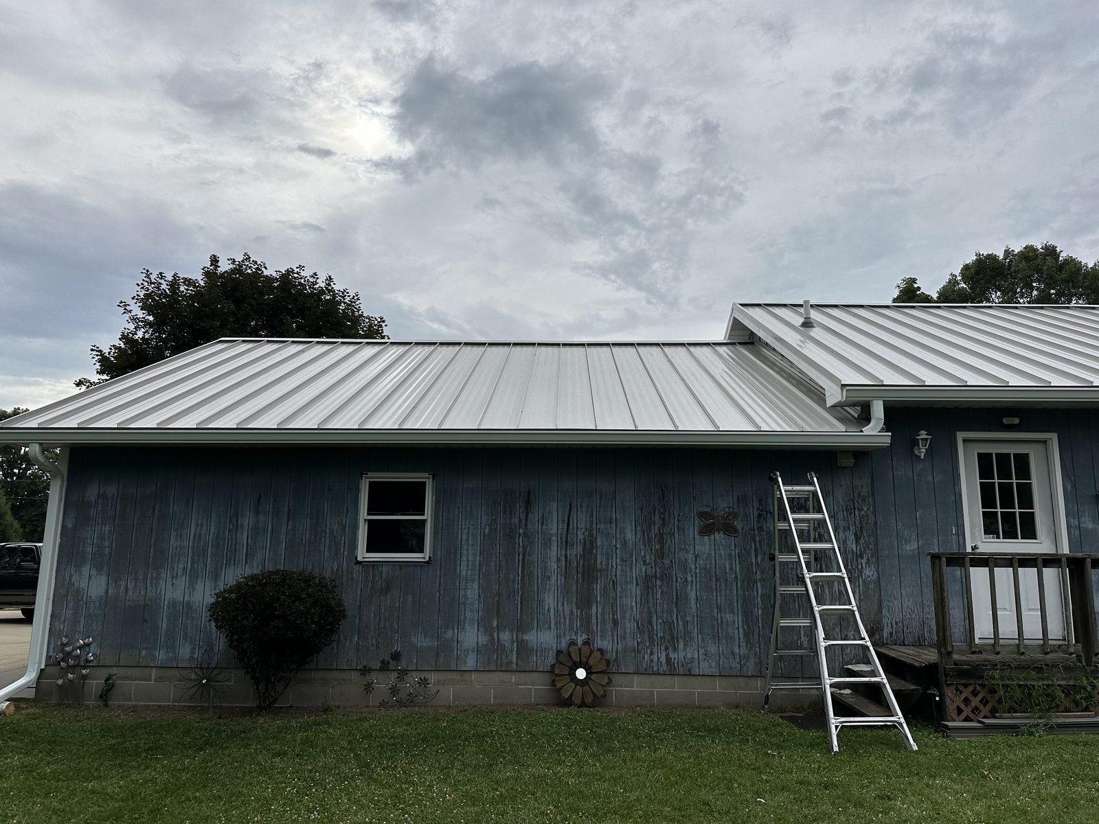 Standing seam metal roof installed by Michigan Metal Roofing
